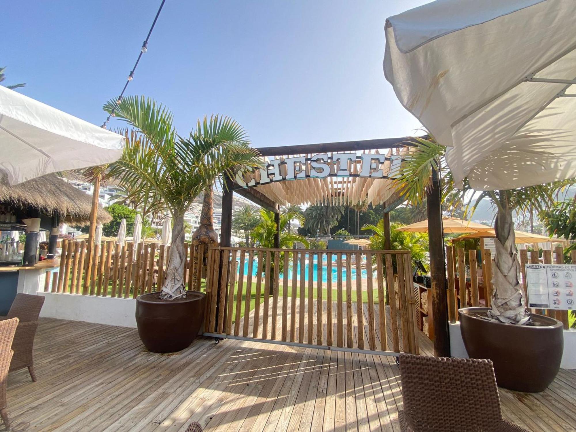 Apartment With Jacuzzi And Pool Access Puerto Rico  Exterior photo